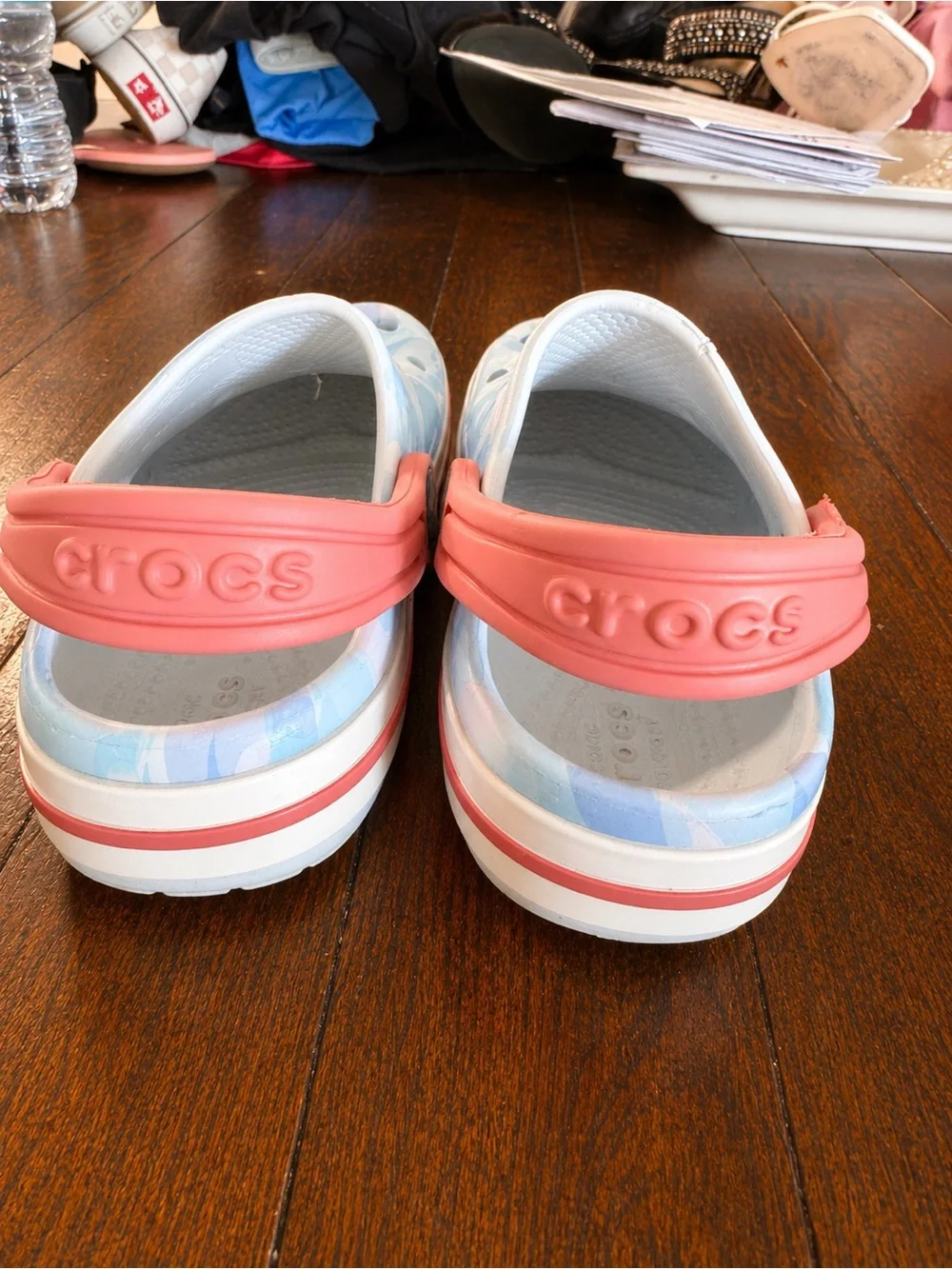 Crocs Kids Pastel Camo Clogs Pink Strap Size C9